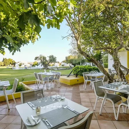 Resort Pedras D'el Rei