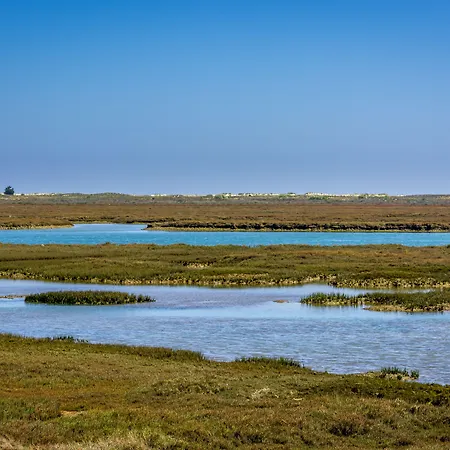 Pedras D'el Rei אתר נופש טאווירה