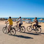 Курортный комплекс Pedras D'el Rei 3*