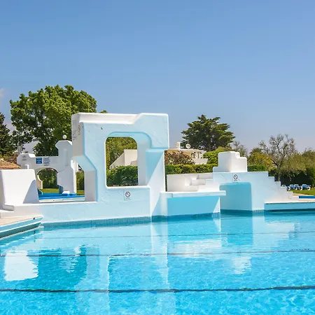 Pedras D'el Rei Resort 3*